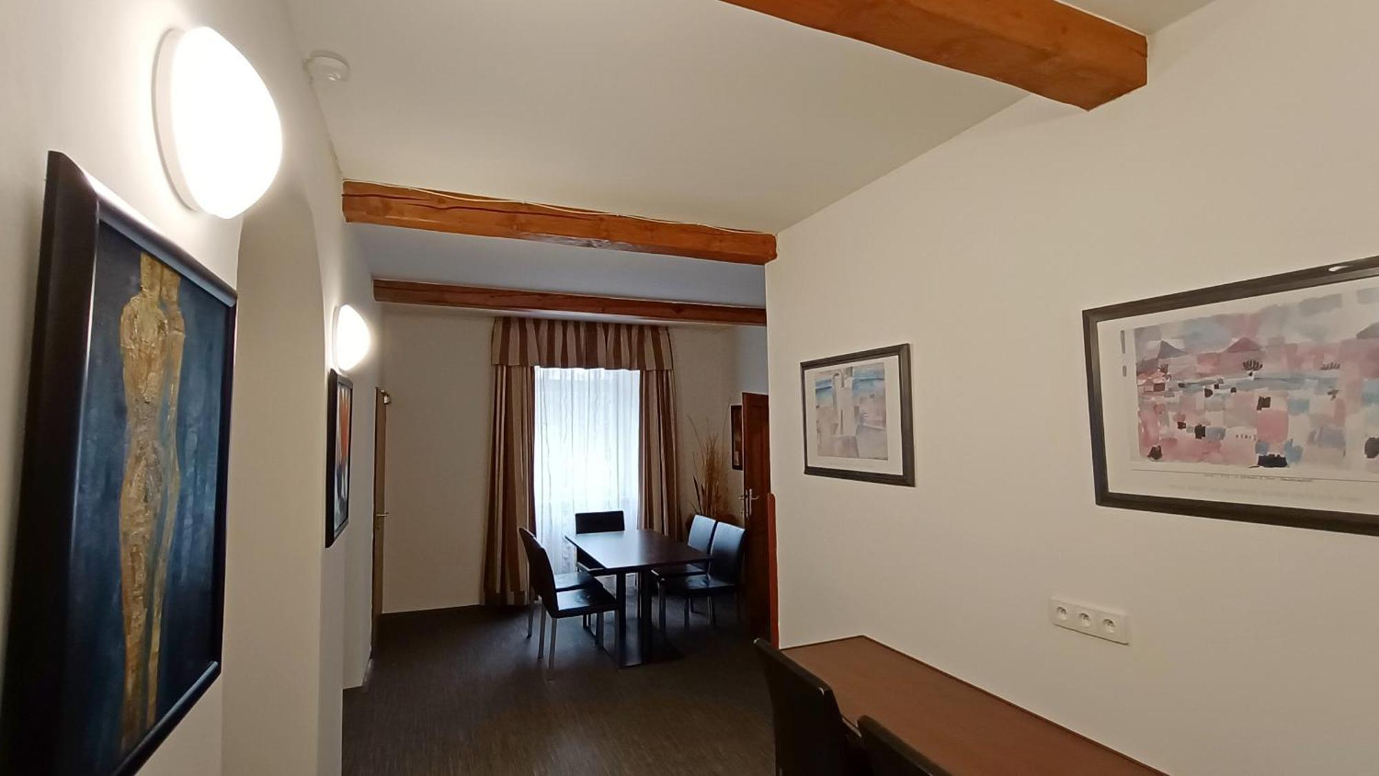 Apartments Gato Karlovy Vary Dalovice Buitenkant foto